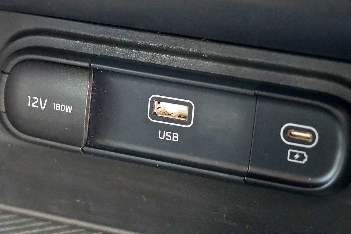 2021 Kia Sportage S NQ5