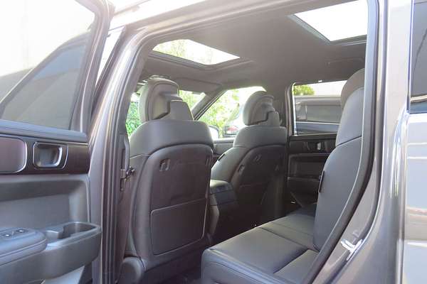 2025 Hyundai Santa Fe Calligraphy MX5.V1