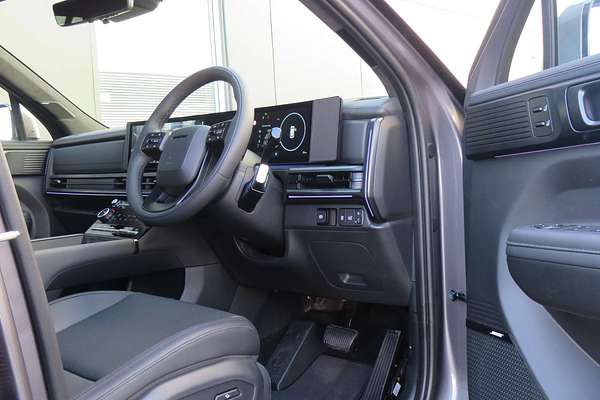 2025 Hyundai Santa Fe Calligraphy MX5.V1