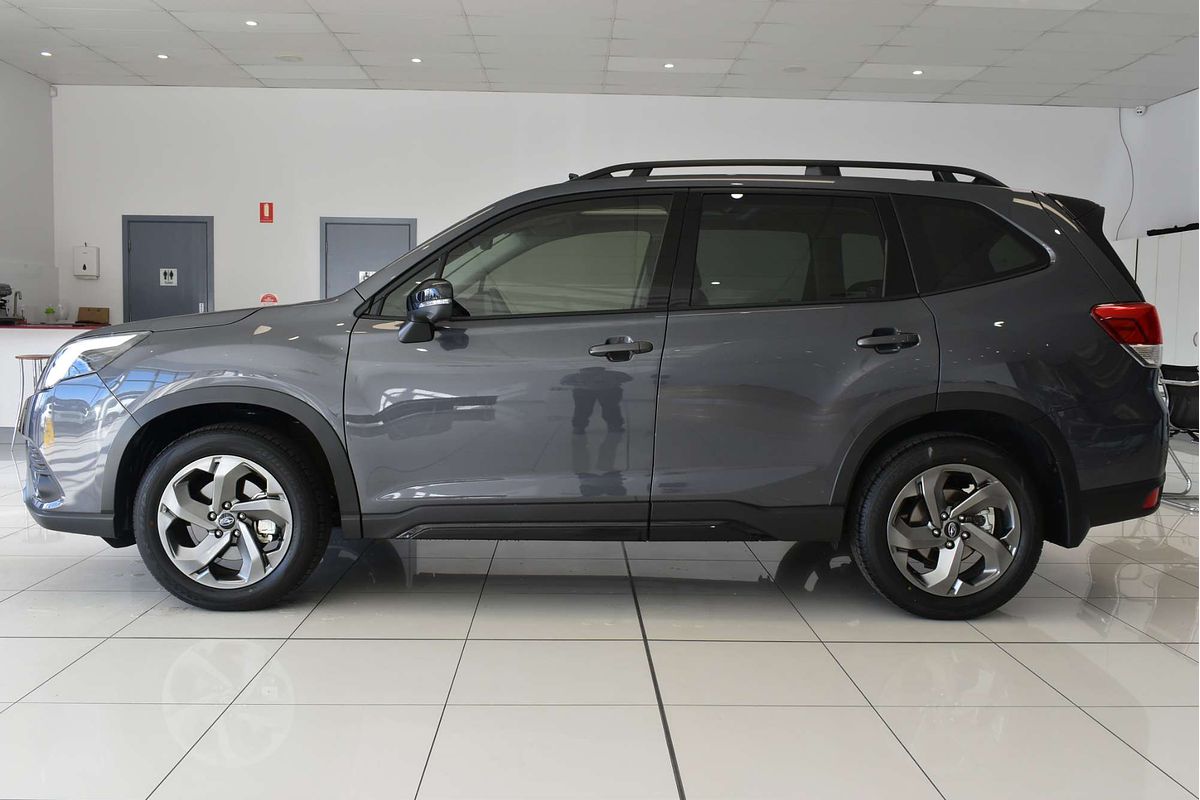 2025 Subaru Forester STI Sport S5