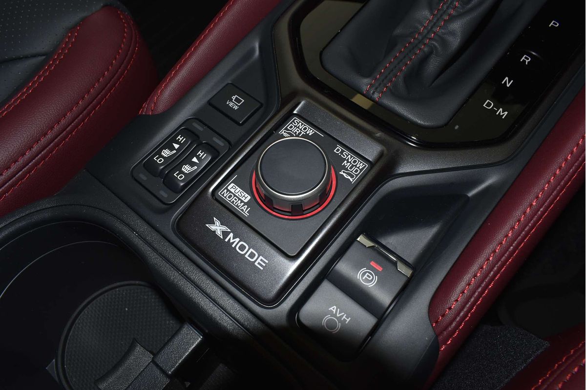 2025 Subaru Forester STI Sport S5