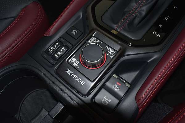 2025 Subaru Forester STI Sport S5