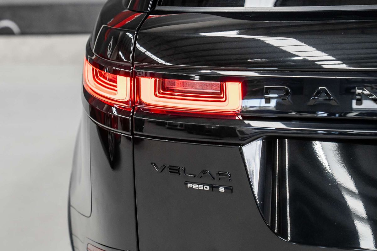 2019 Land Rover Range Rover Velar P250 R-Dynamic S L560