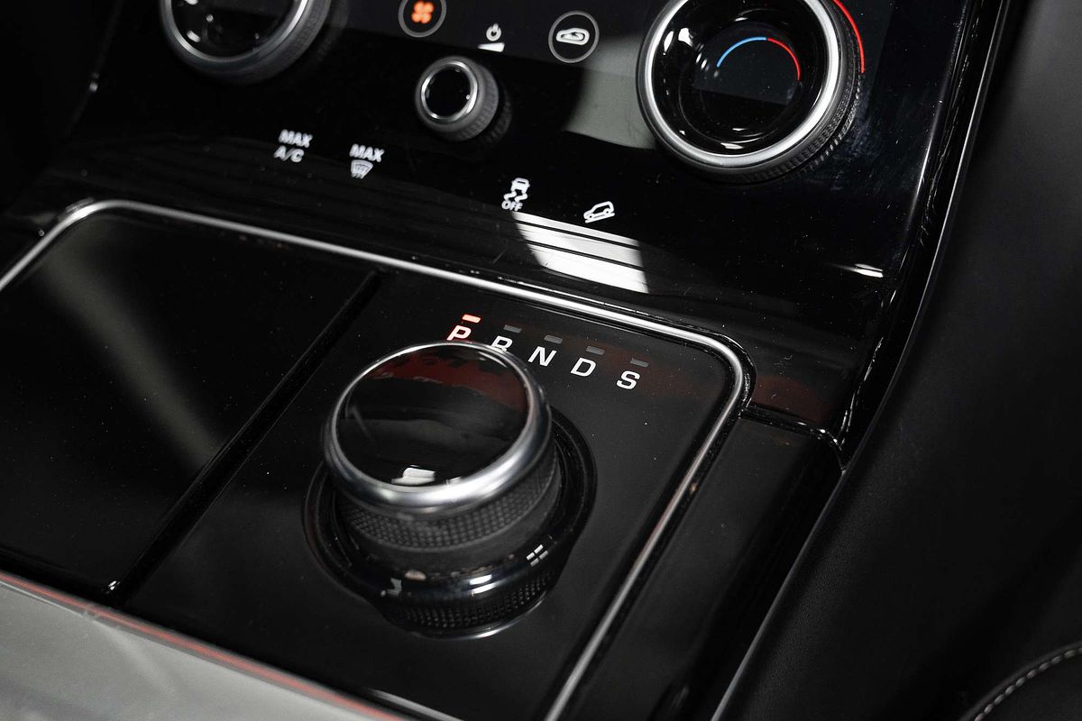 2019 Land Rover Range Rover Velar P250 R-Dynamic S L560