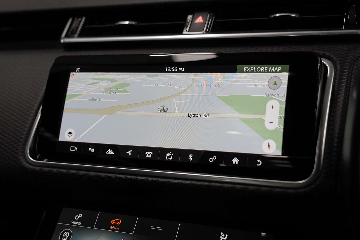 2019 Land Rover Range Rover Velar P250 R-Dynamic S L560