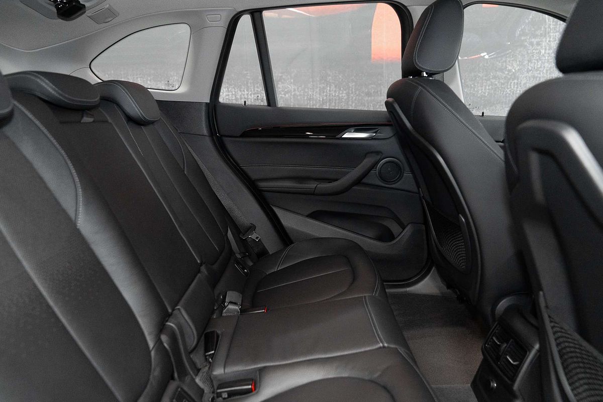2017 BMW X1 xDrive25i F48