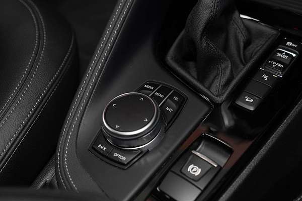 2017 BMW X1 xDrive25i F48