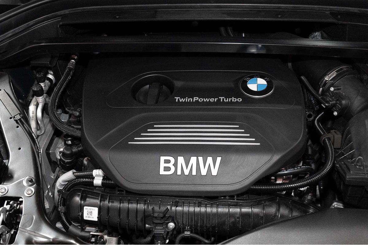 2017 BMW X1 xDrive25i F48