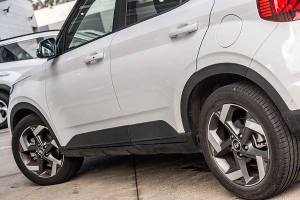2022 Hyundai Venue Elite QX.V5
