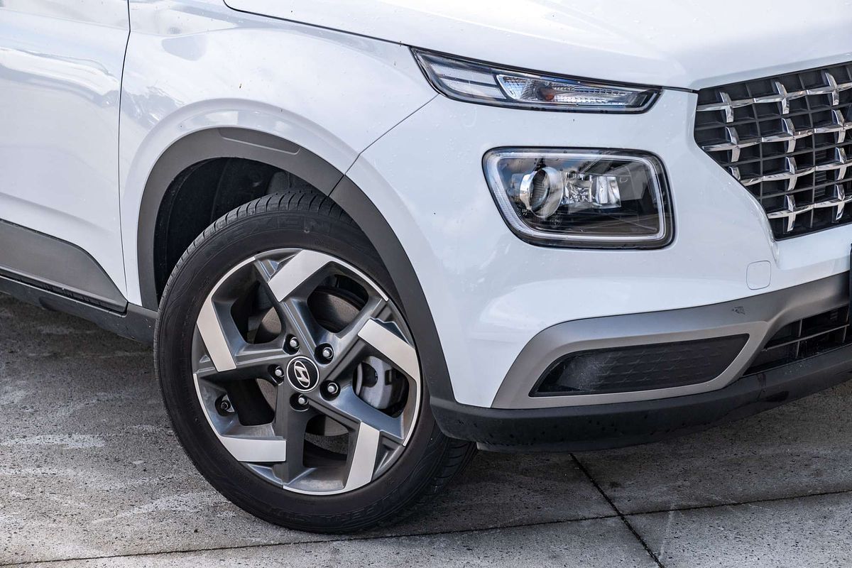 2022 Hyundai Venue Elite QX.V5
