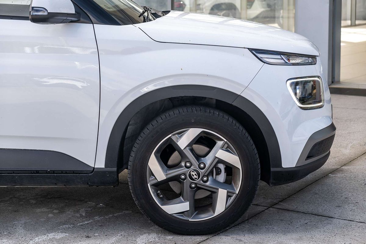 2022 Hyundai Venue Elite QX.V5