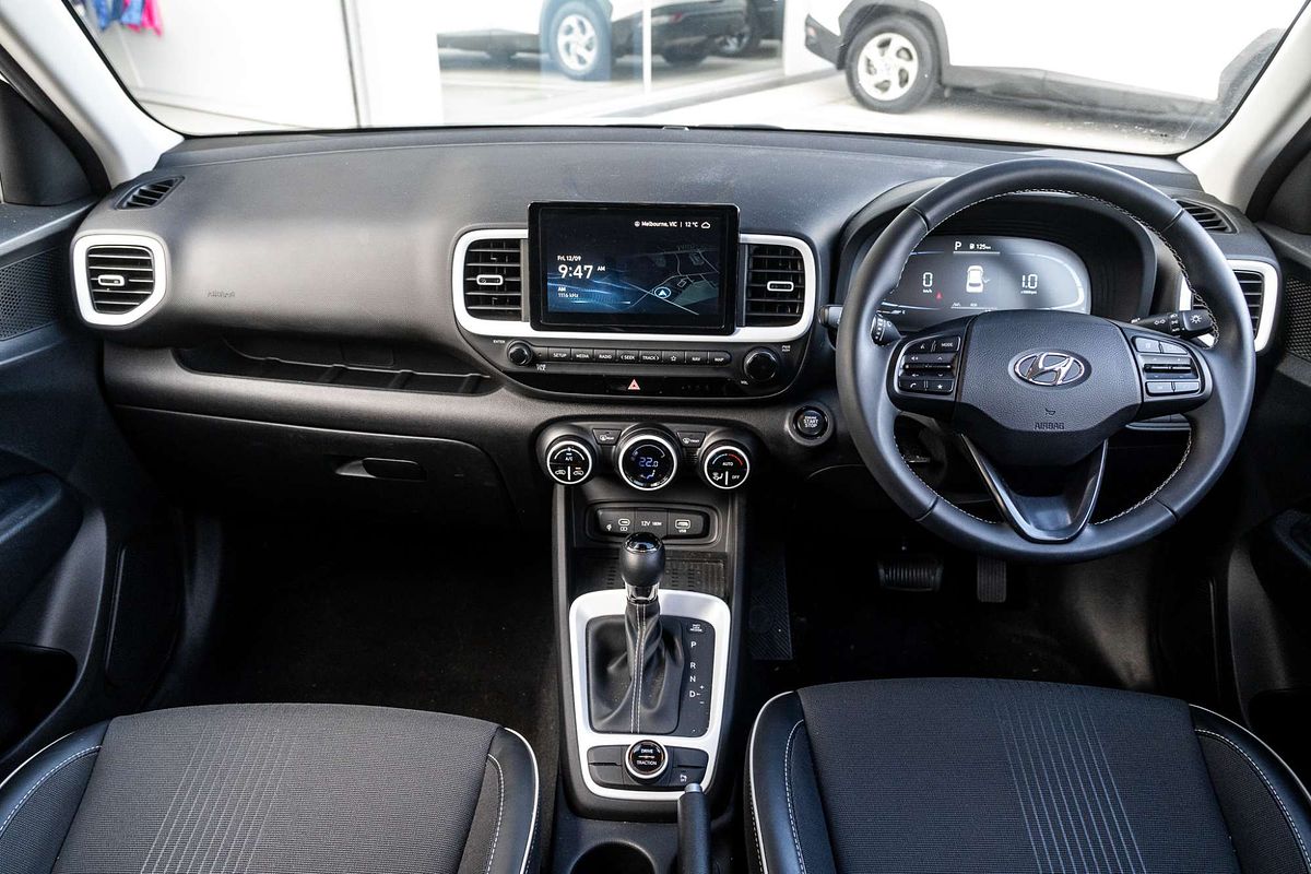2022 Hyundai Venue Elite QX.V5