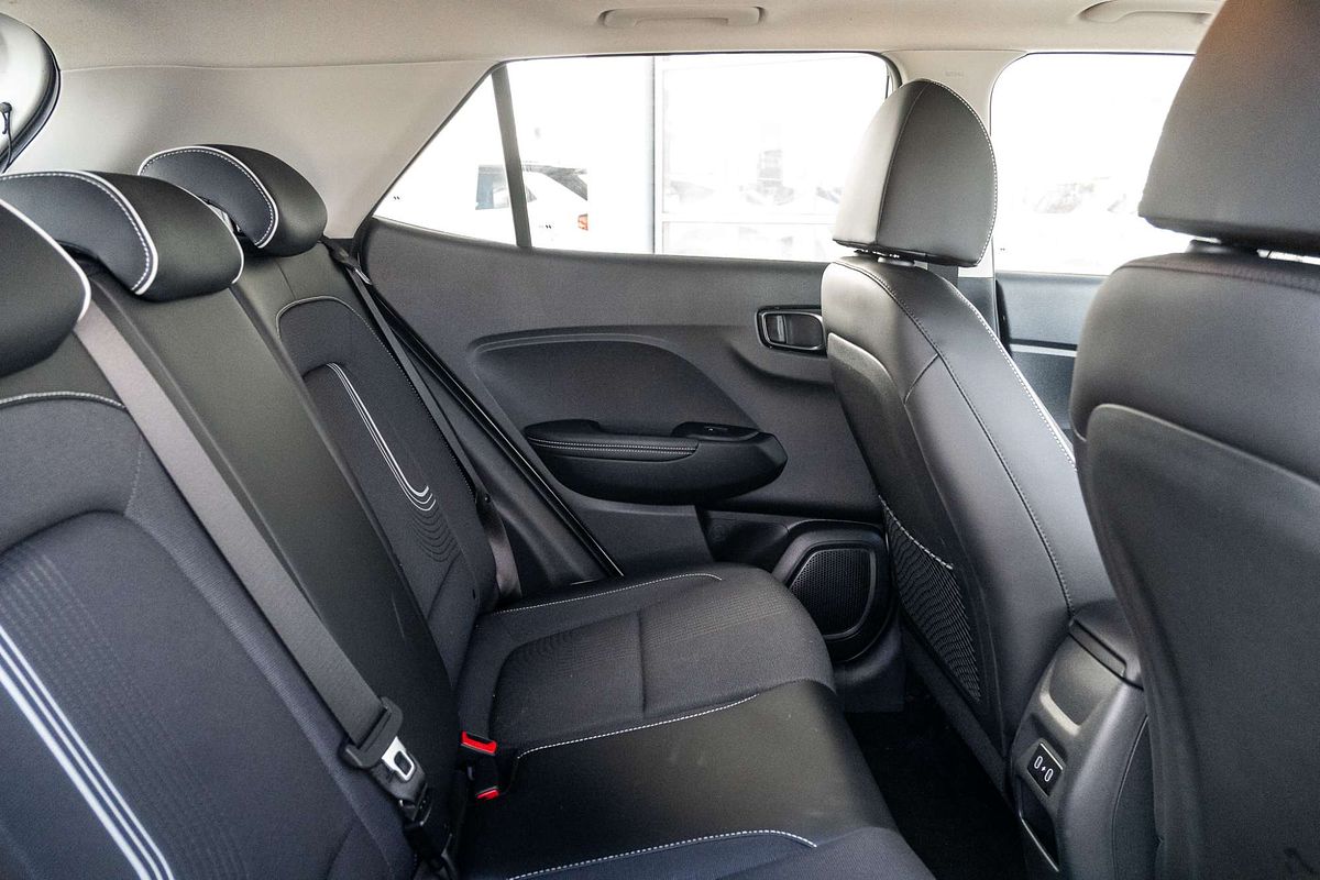 2022 Hyundai Venue Elite QX.V5