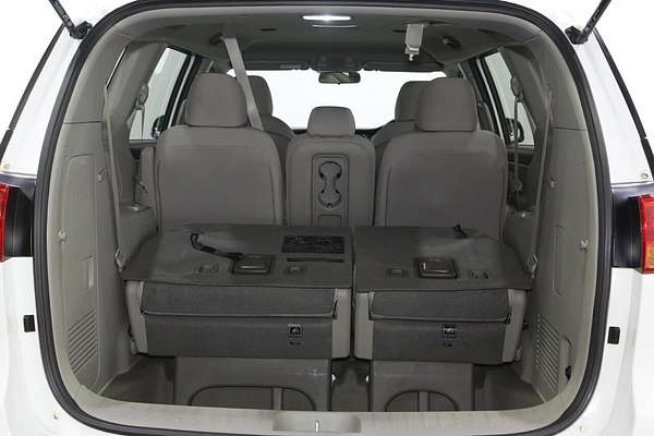 2017 Kia Carnival SLi YP