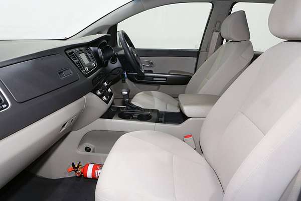 2017 Kia Carnival SLi YP