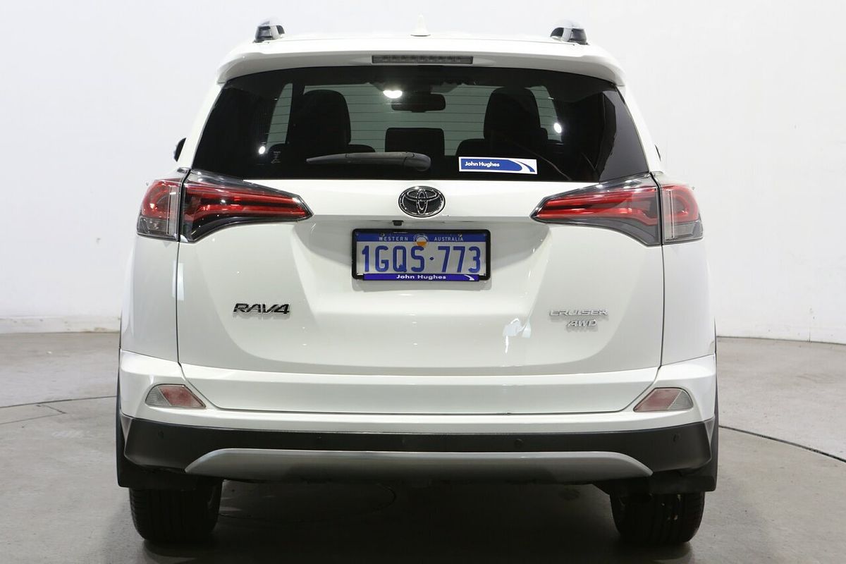 2018 Toyota RAV4 Cruiser ASA44R