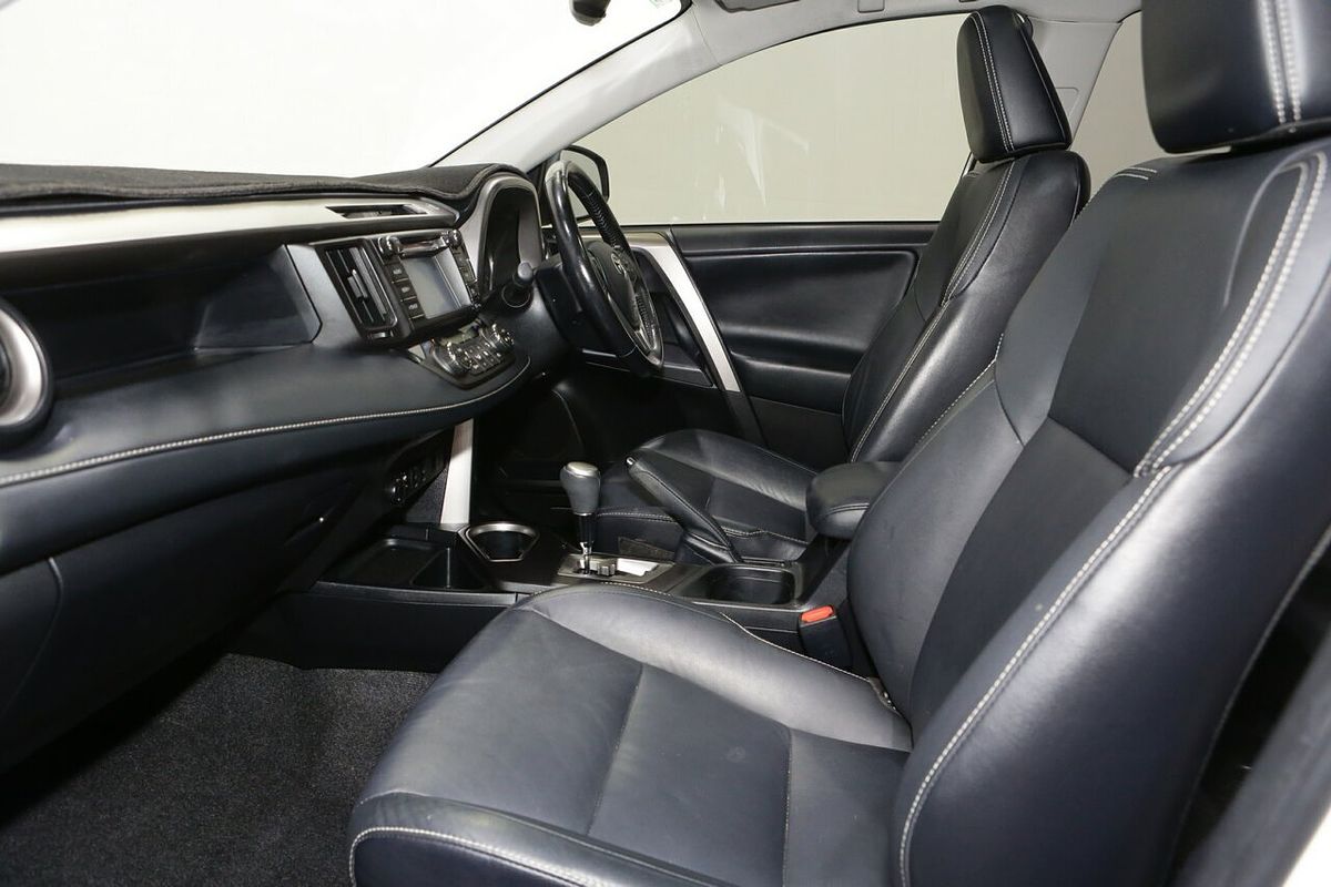 2018 Toyota RAV4 Cruiser ASA44R