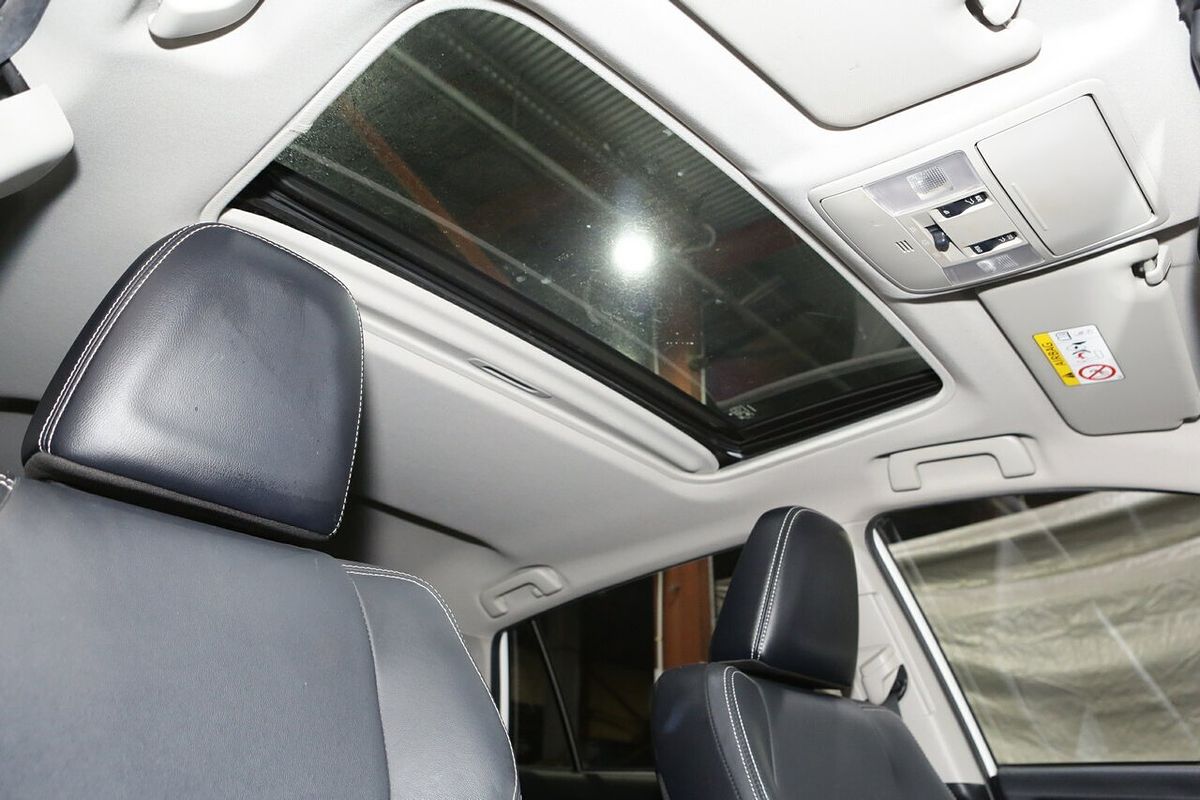 2018 Toyota RAV4 Cruiser ASA44R