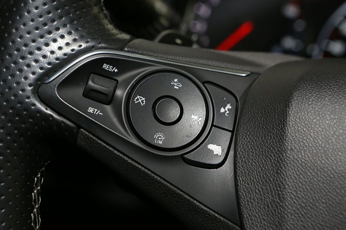 2018 Holden Commodore VXR ZB