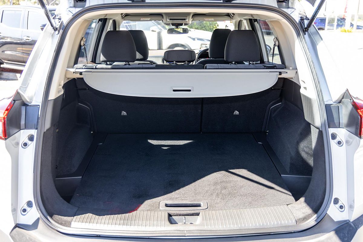 2024 Nissan X-TRAIL ST T33