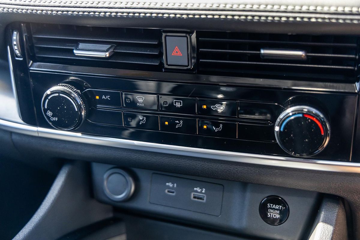 2024 Nissan X-TRAIL ST T33