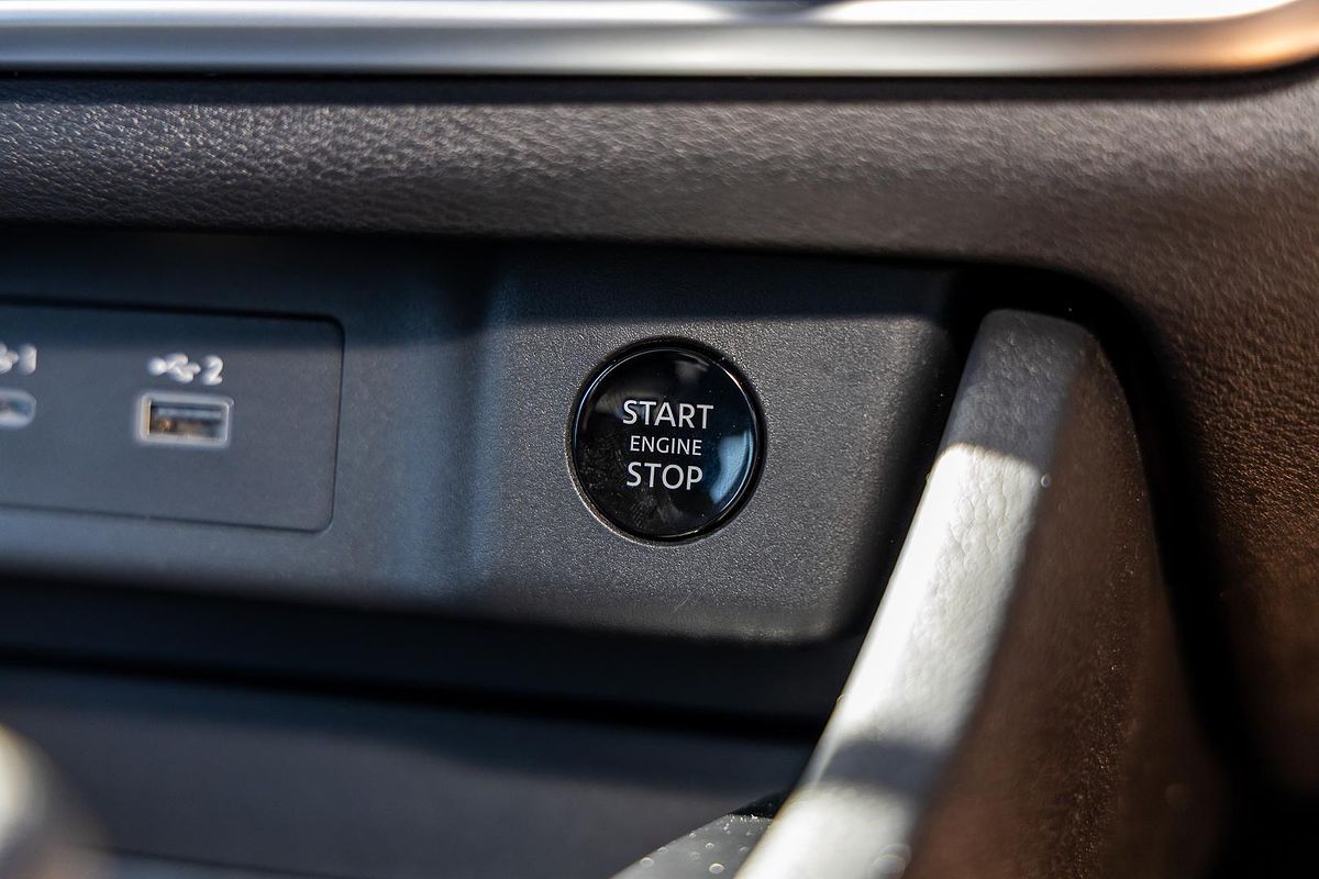 2024 Nissan X-TRAIL ST T33