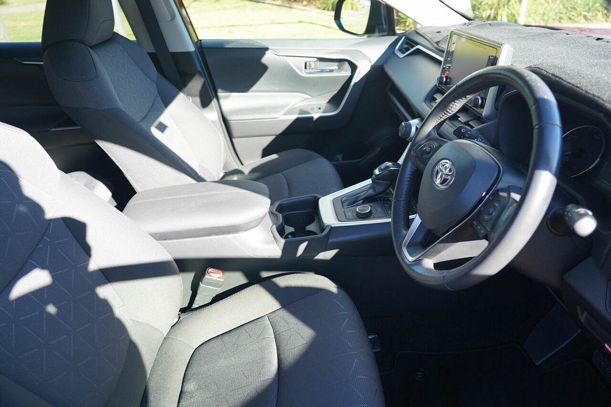 2020 Toyota RAV4 GXL AXAH52R