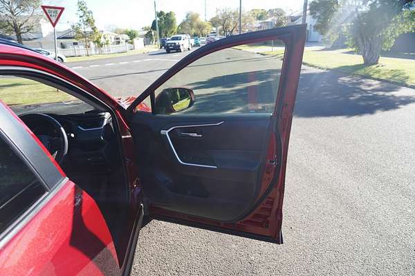 2020 Toyota RAV4 GXL AXAH52R