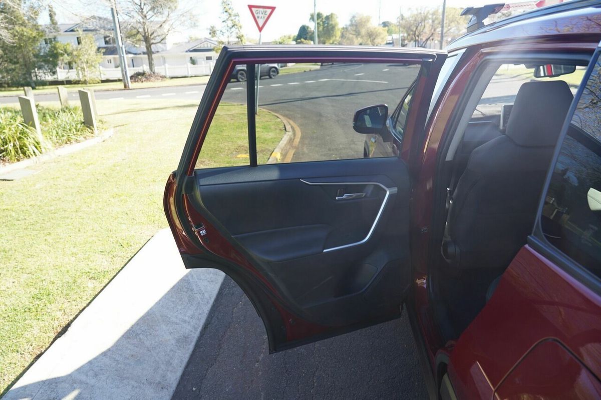 2020 Toyota RAV4 GXL AXAH52R