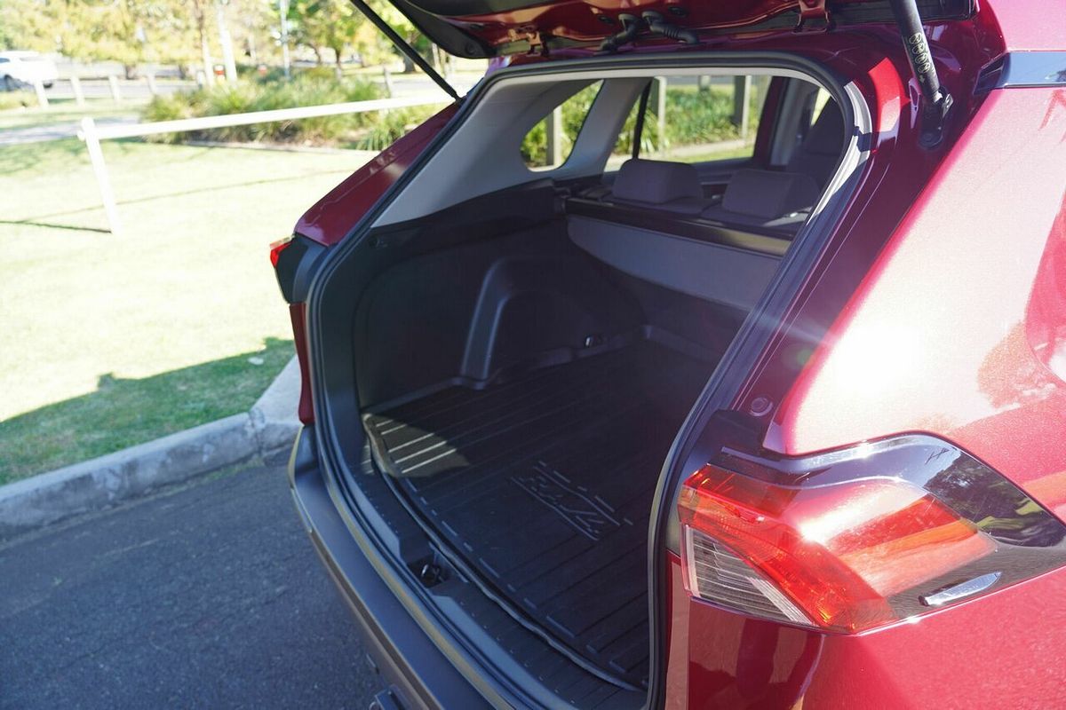 2020 Toyota RAV4 GXL AXAH52R