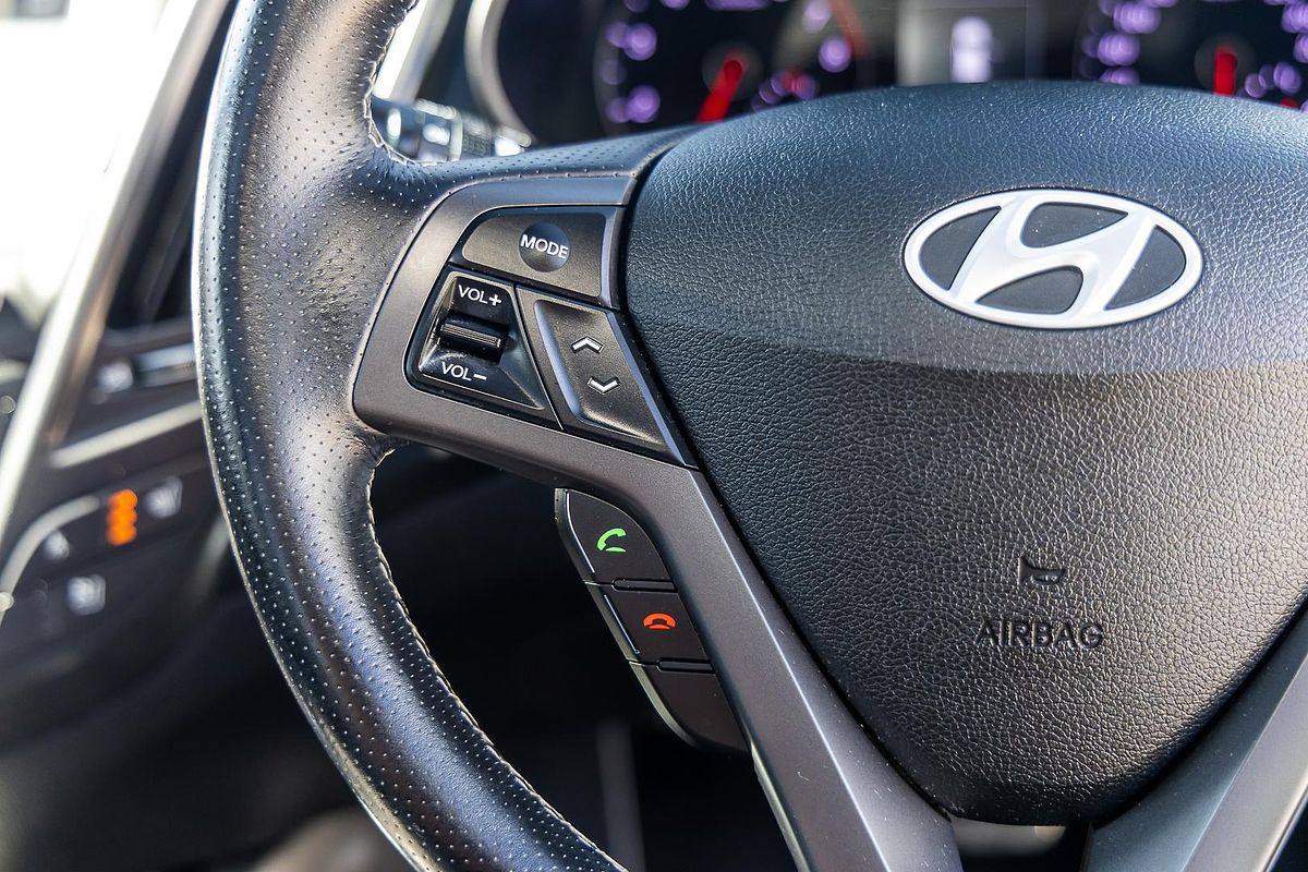 2015 Hyundai Veloster SR Turbo + FS4 Series II