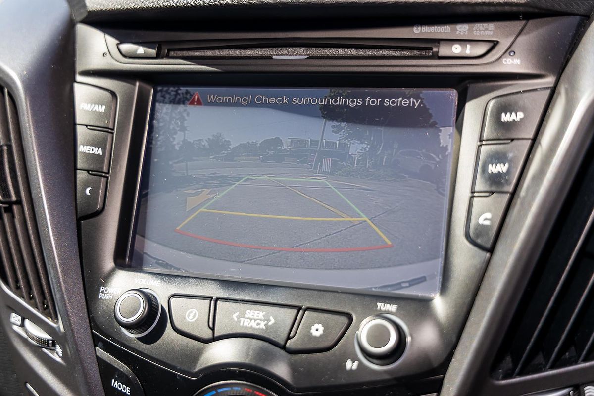 2015 Hyundai Veloster SR Turbo + FS4 Series II