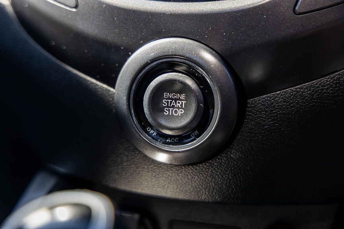 2015 Hyundai Veloster SR Turbo + FS4 Series II