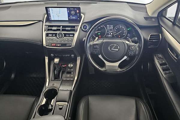 2021 Lexus NX NX300h Luxury AYZ10R