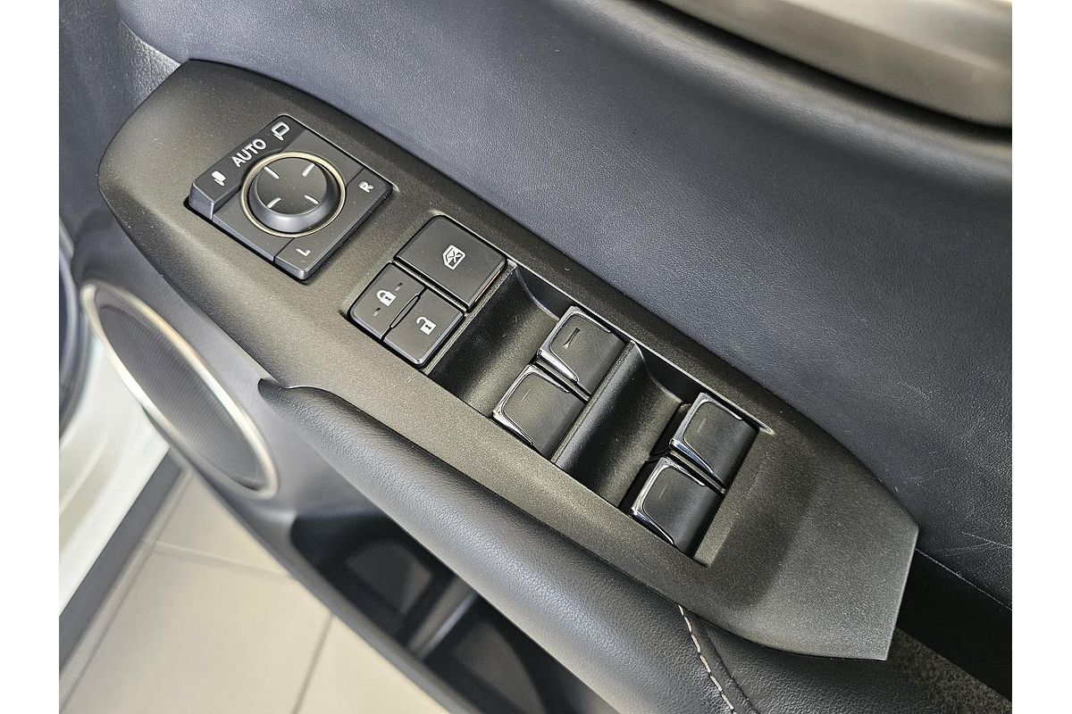 2021 Lexus NX NX300h Luxury AYZ10R