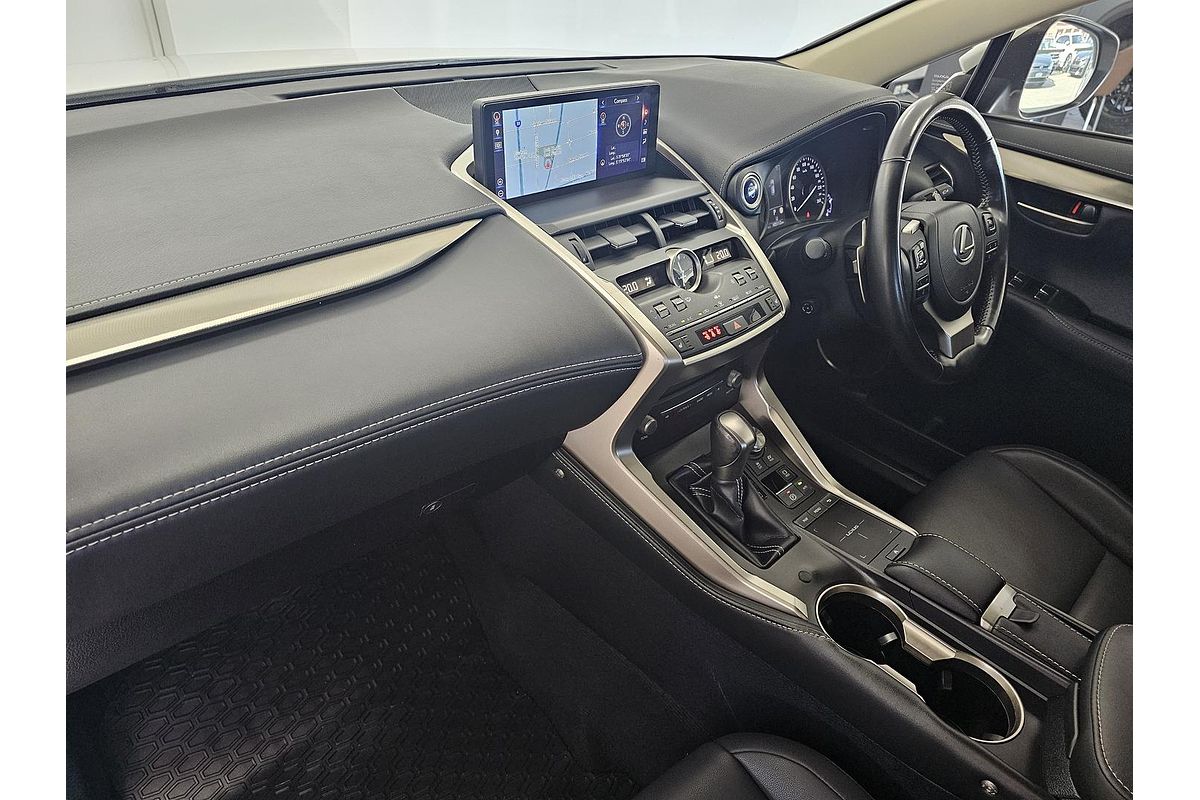 2021 Lexus NX NX300h Luxury AYZ10R