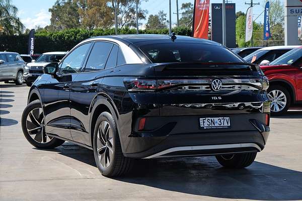 2025 Volkswagen ID.5 Pro E2