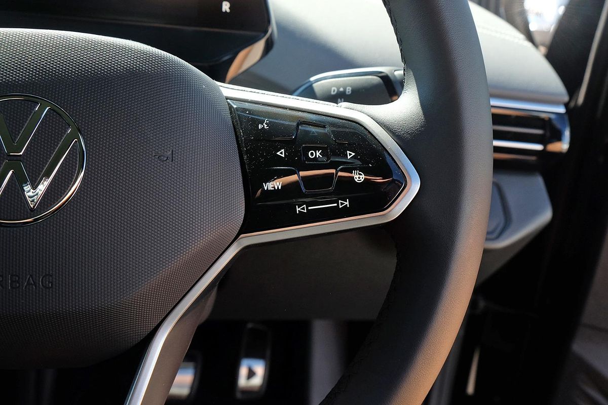 2025 Volkswagen ID.5 Pro E2
