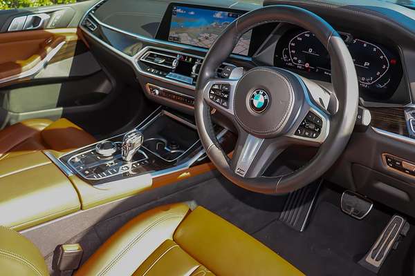 2021 BMW X7 M50i G07