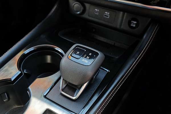 2024 Nissan X-TRAIL ST-L T33