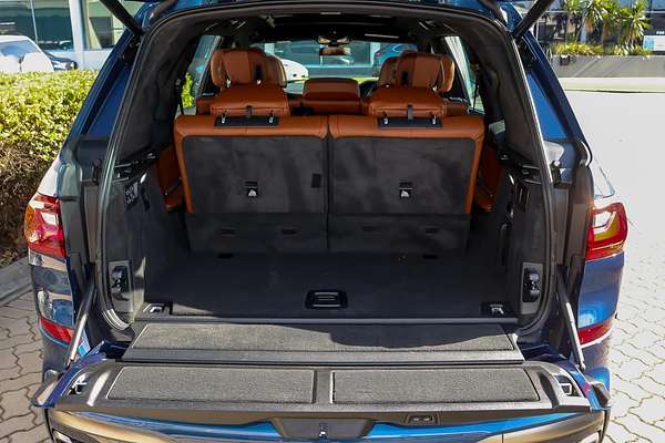 2021 BMW X7 M50i G07