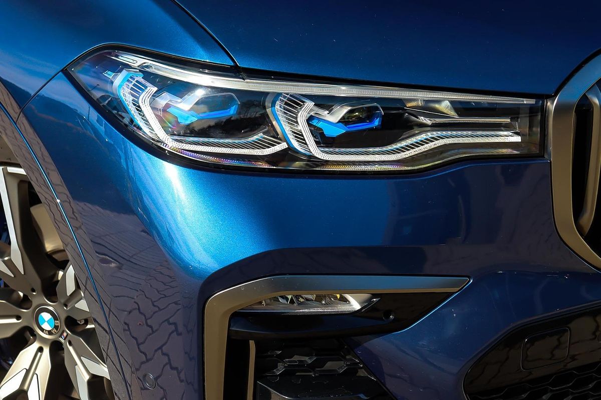 2021 BMW X7 M50i G07