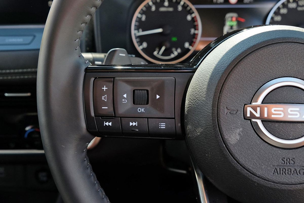 2024 Nissan X-TRAIL ST-L T33