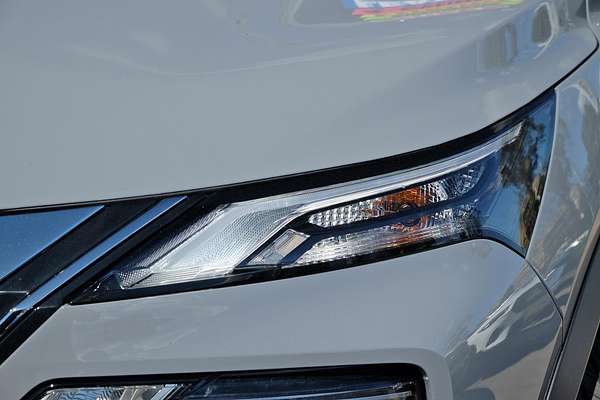 2024 Nissan X-TRAIL ST-L T33