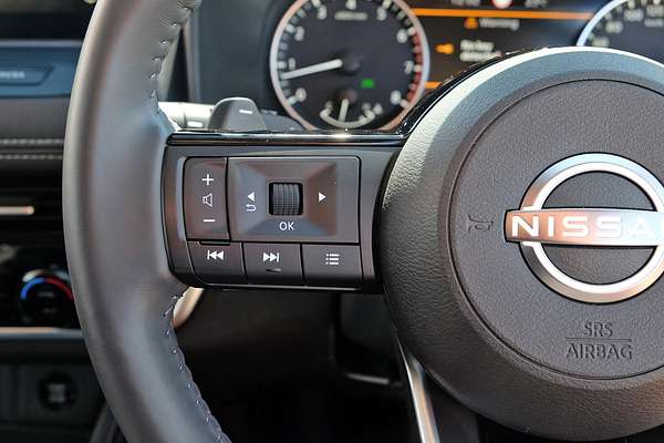 2024 Nissan X-TRAIL ST-L T33