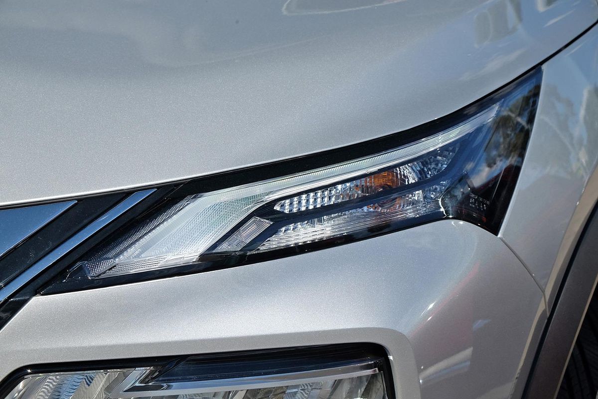 2024 Nissan X-TRAIL ST-L T33