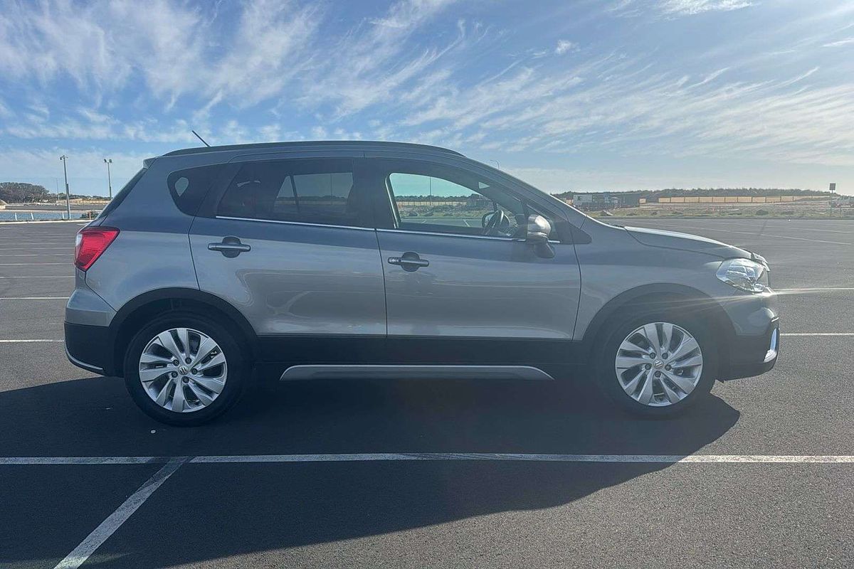 2019 Suzuki S-Cross Turbo JY