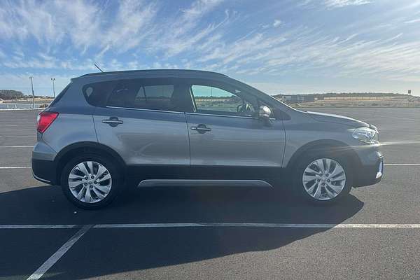 2019 Suzuki S-Cross Turbo JY