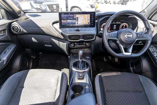 2024 Nissan JUKE ST-L F16