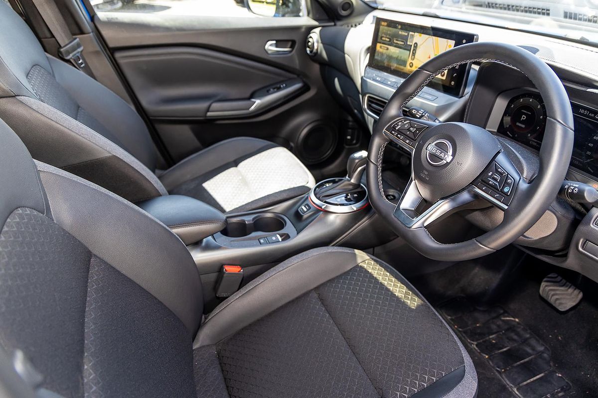 2024 Nissan JUKE ST-L F16